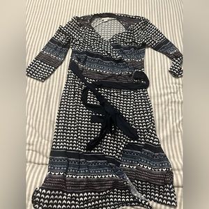 Lularoe wrap dress size small